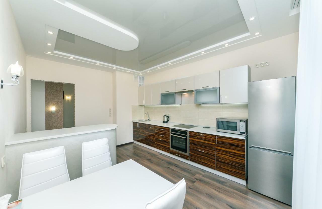 Люкс Апартаменты С 3 Комнатами Княжий Затон Kiev Exterior foto